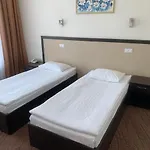 호텔 Optima