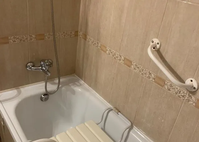 Ξενοδοχείο Optima 4*