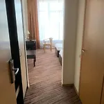 Optima 4*