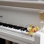 מלון Optima